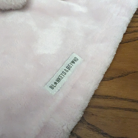 COPY - Blanket and Beyond Unicorn Lovey, Security Blanket. 12x12 inches. GUC. - Picture 4 of 6